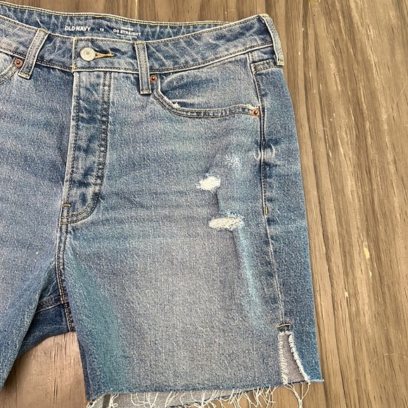 HIGH RISE STRAIGHT OLD NAVY JEAN SHORTS 12 - Picture 2 of 12